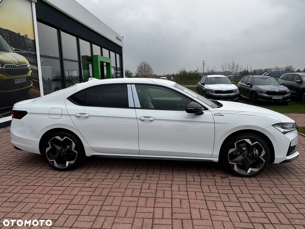 Skoda Superb 2.0 TDI SCR 4x4 Sportline DSG - 6