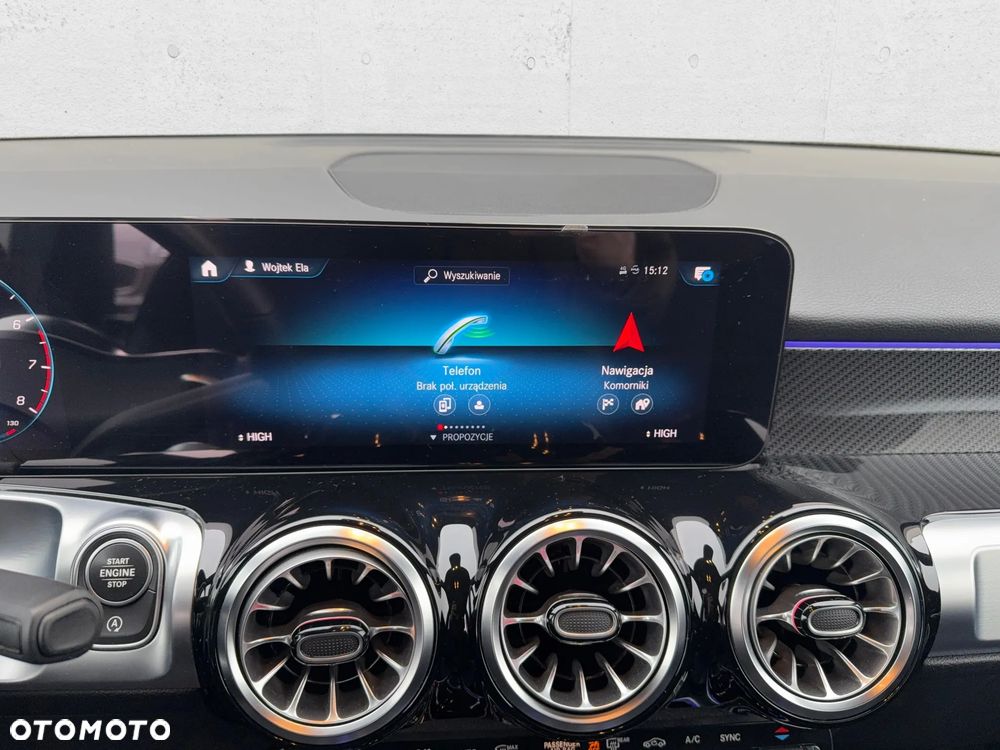 Mercedes-Benz GLB 250 4-Matic AMG Line 8G-DCT - 19