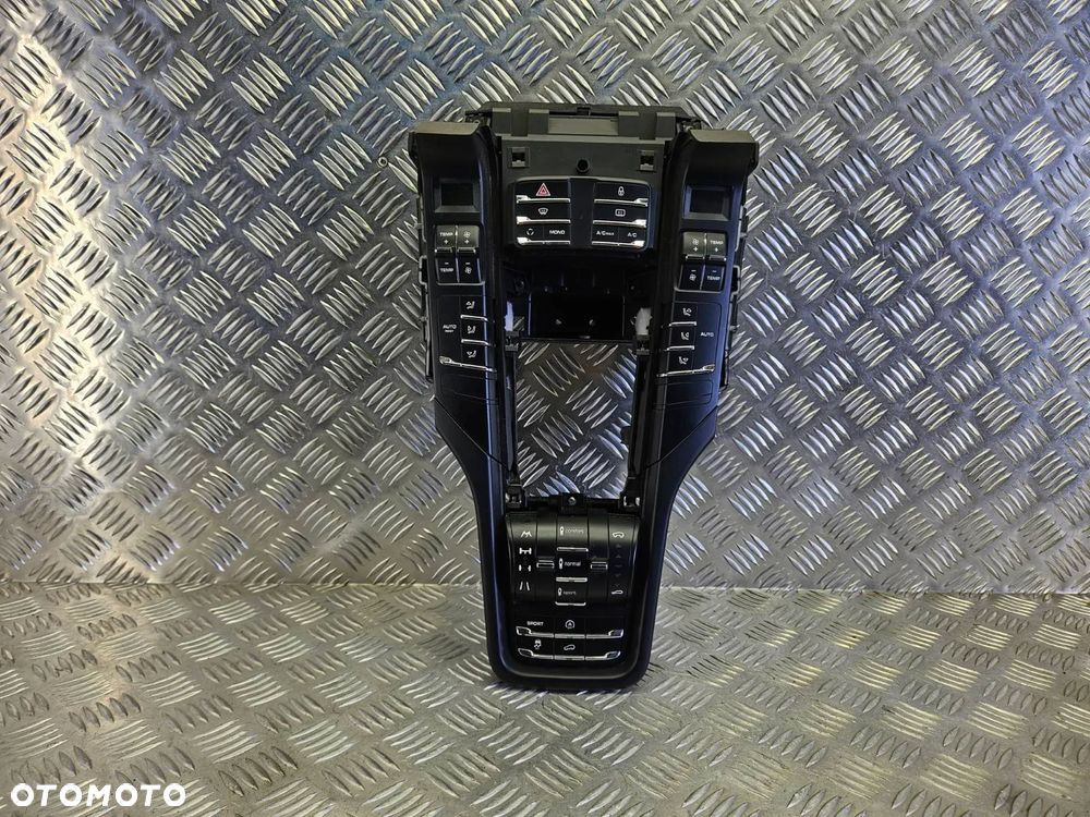 PORSCHE CAYENNE II 10-17R PANEL STEROWANIA MMI RAMKA TUNELU OSLONA WYBIERAKA PNEUMATYKA CZARNY 7P5864785A F - 1