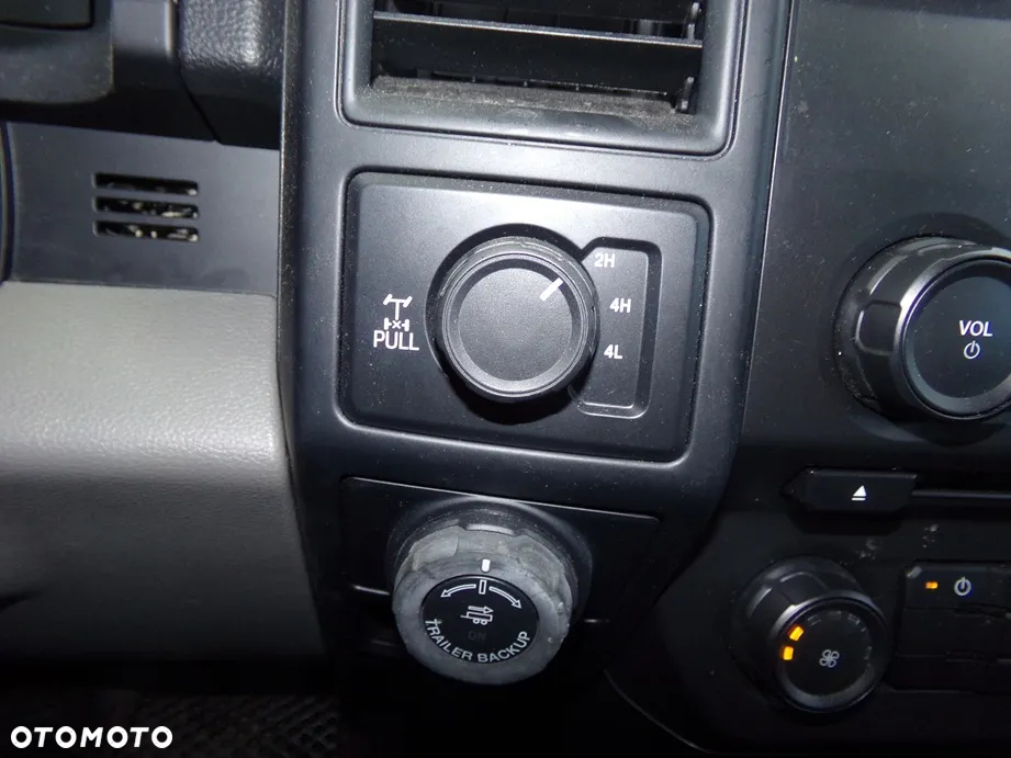 Ford F150 - 8
