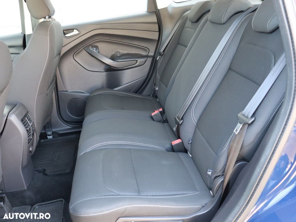 Ford Kuga - 15