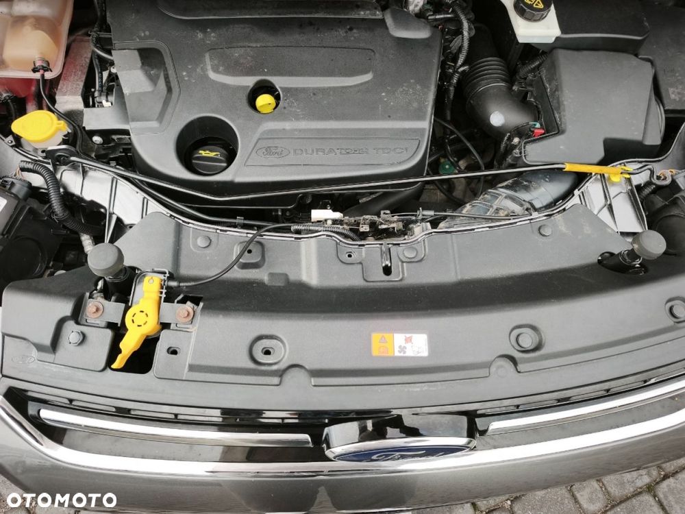 Ford Kuga - 22