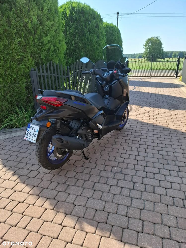 Yamaha X-max - 3