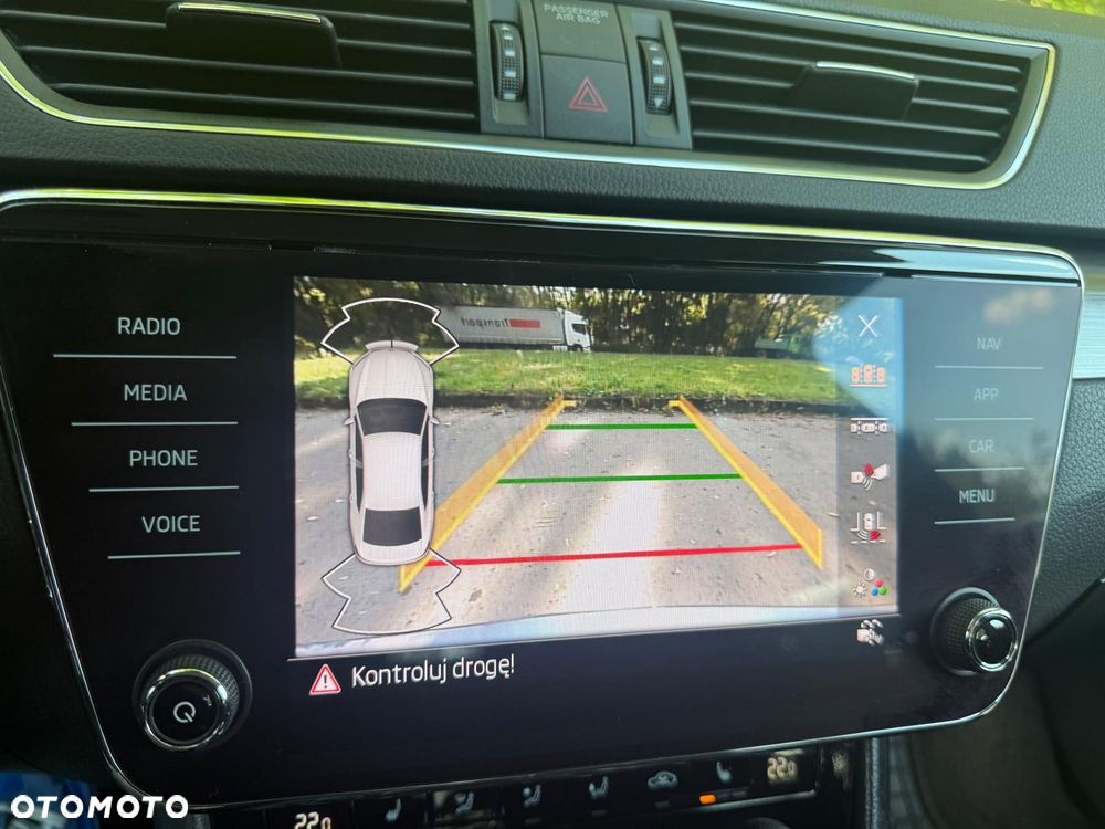 Skoda Superb 2.0 TSI Ambition DSG - 27