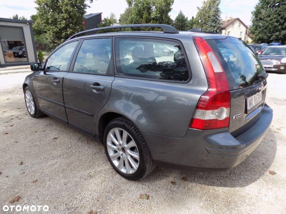 Volvo V50 - 4