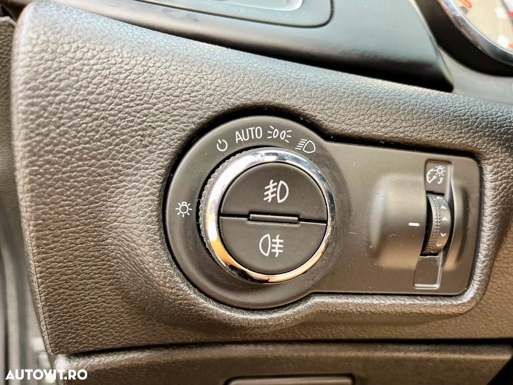 Opel Cascada 2.0 D (CDTi ecoFLEX) Start/Stop Innovation - 12