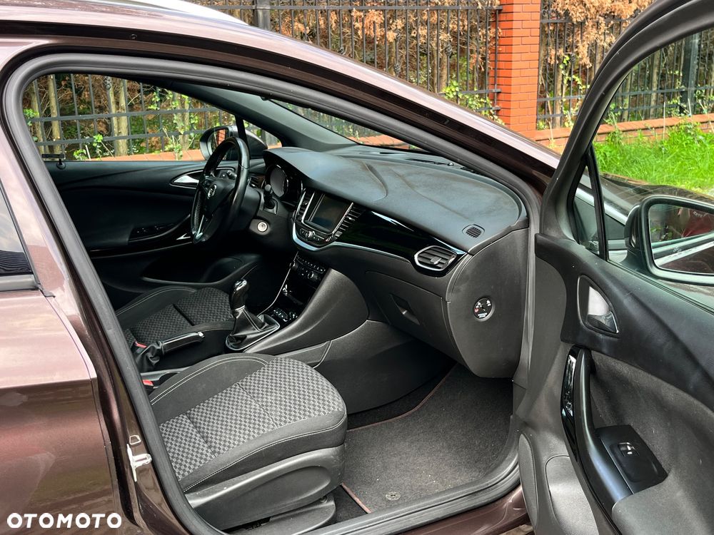 Opel Astra 1.4 T Dynamic - 14