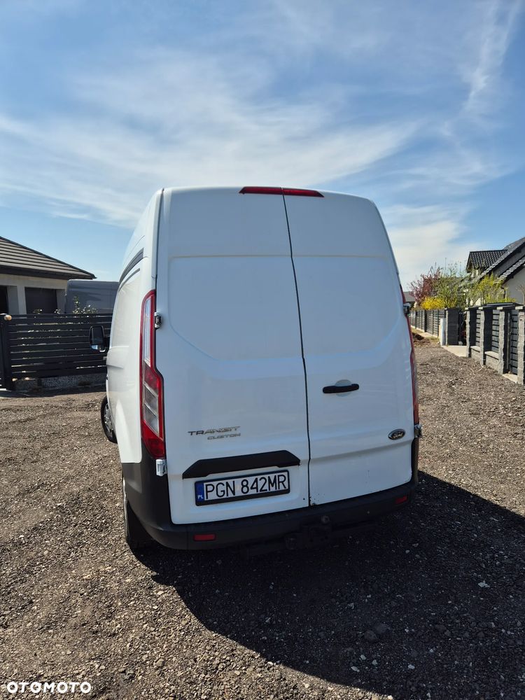 Ford Transit Custom L1H2 15 500 zł netto FV23% Hak 2,5t  Zarejestrowany - 8