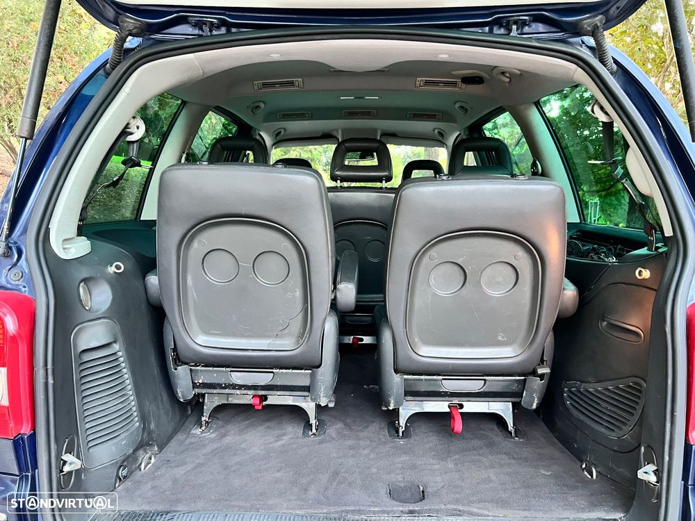 VW Sharan 1.9 TDi Highline TA AC - 11