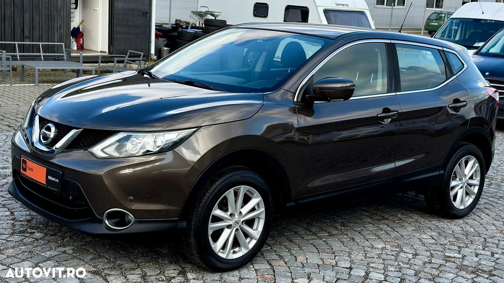 Nissan Qashqai - 1