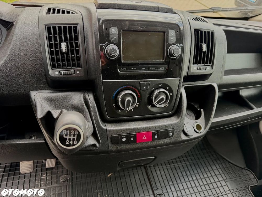 Peugeot Boxer - 21
