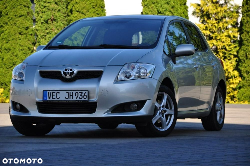Toyota Auris - 5