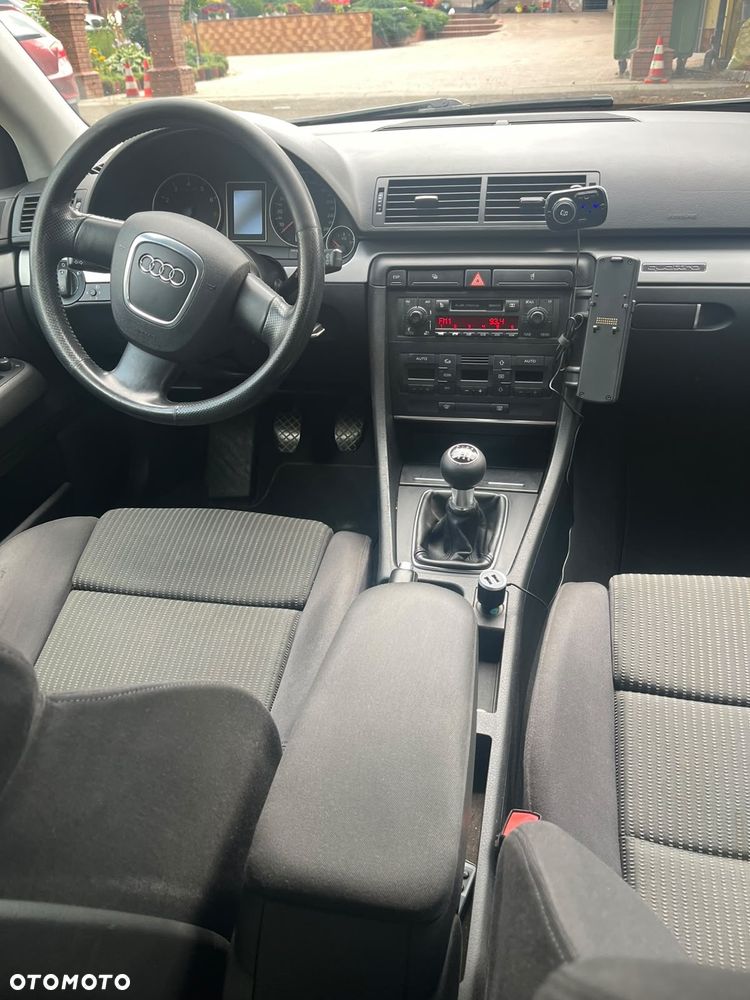 Audi A4 Avant - 5