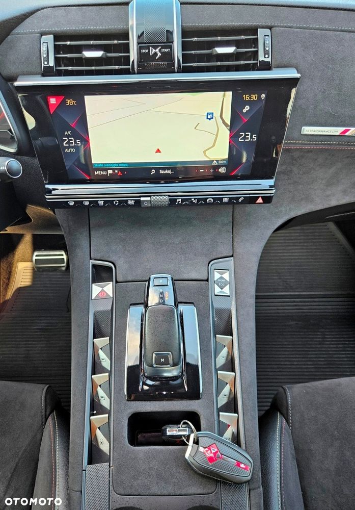 DS Automobiles DS 7 Crossback 1.5 BlueHDi Bastille - 28