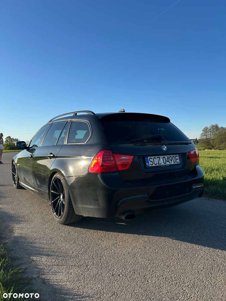 BMW Seria 3 318d DPF Edition Sport - 16