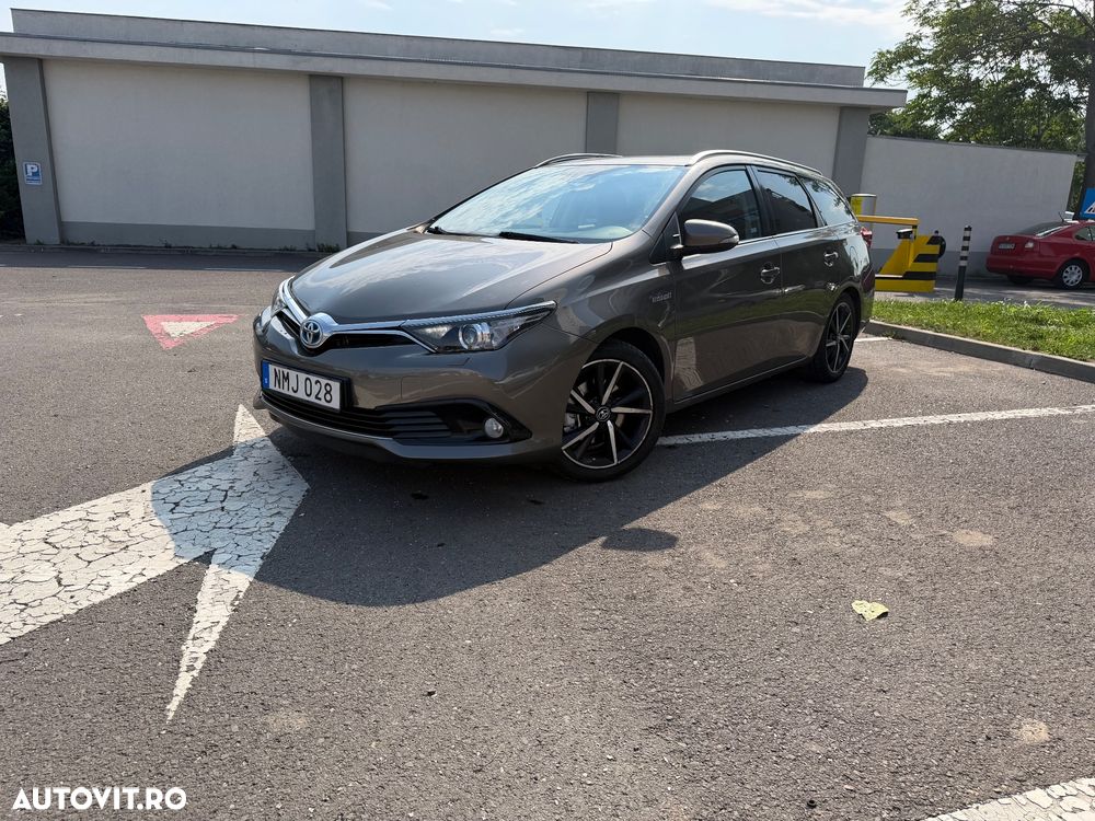 TOYOTA Auris 2017 — imagine 2