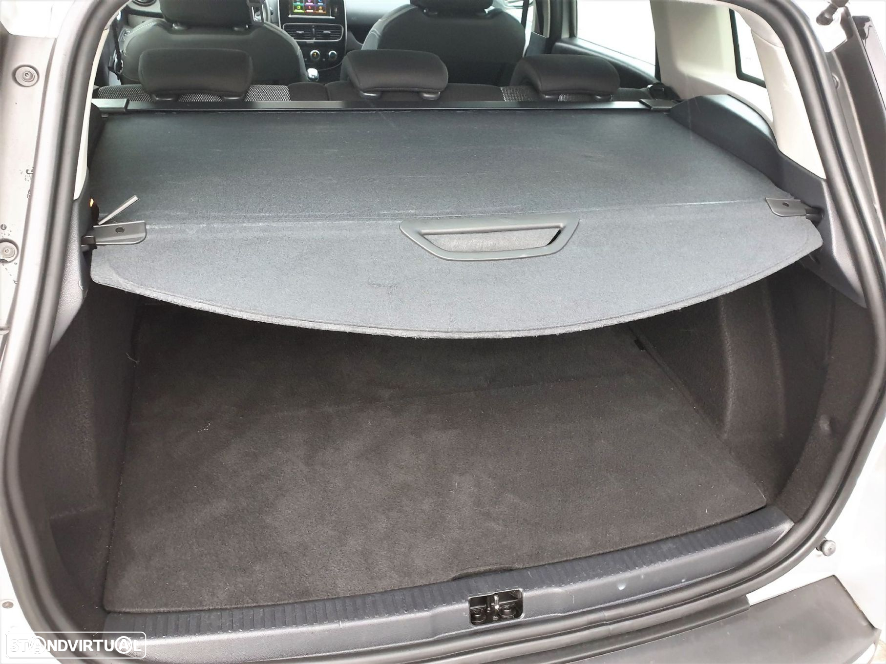 Renault Clio Sport Tourer Energy dCi 90 Start & Stop LIMITED - 43
