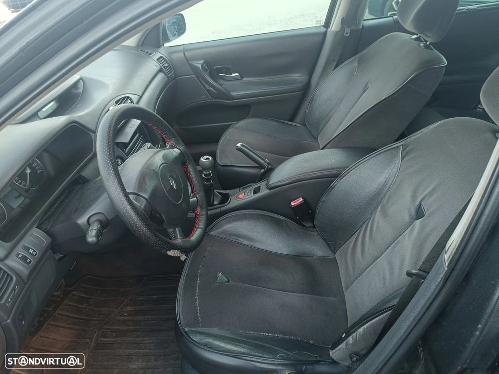 Renault Laguna Break 1.9 dCi Dynamique - 5