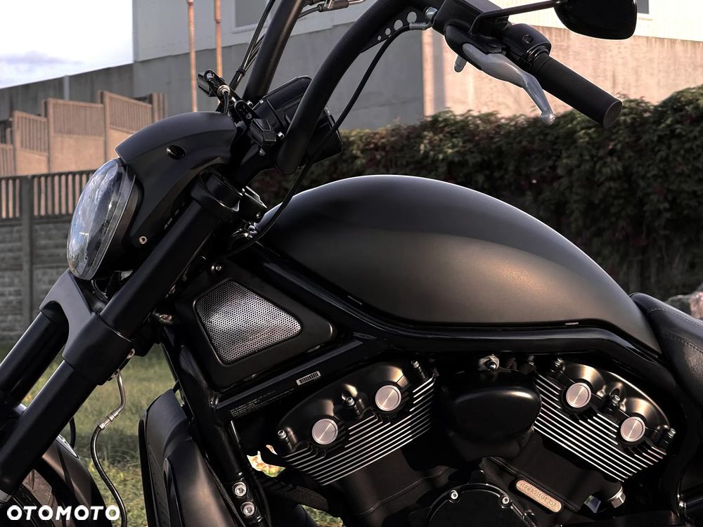 Harley-Davidson V-Rod Night Rod - 14