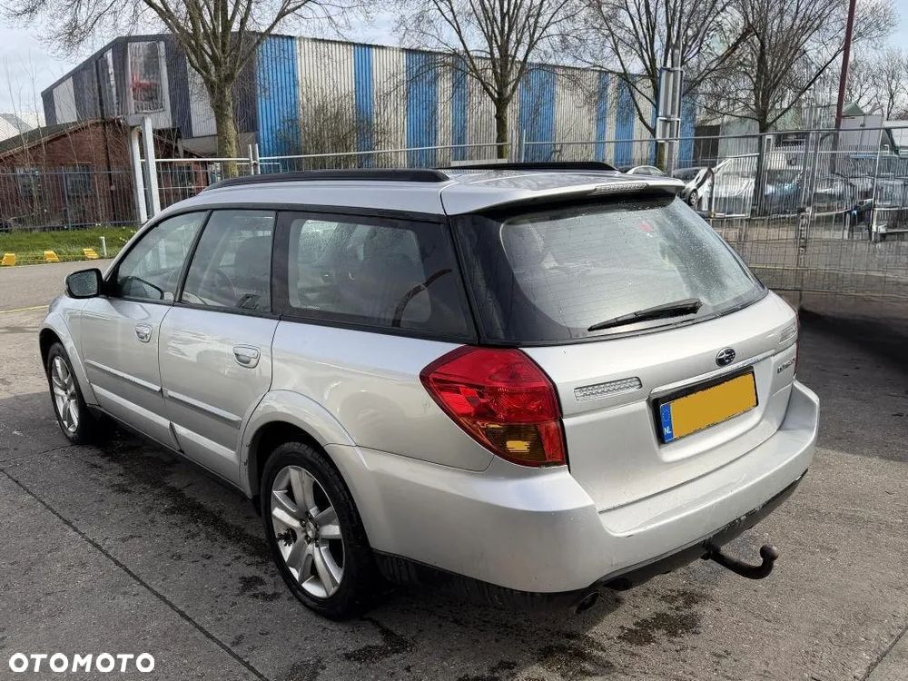 Subaru XV 2.0i Exclusive CVT - 3