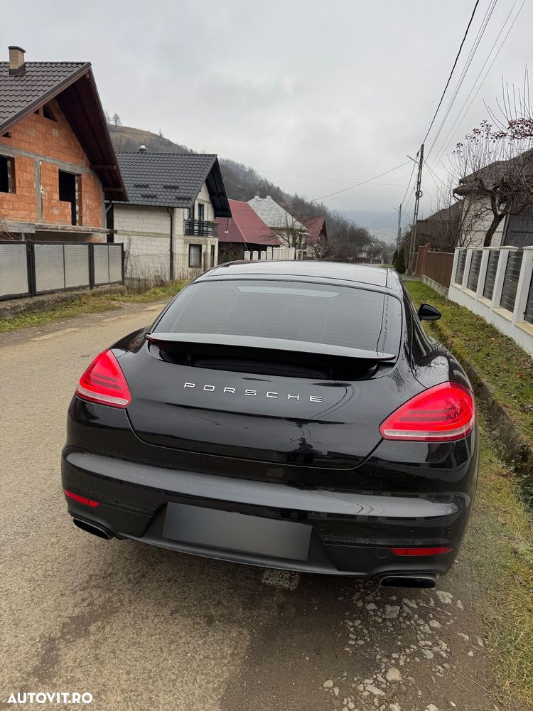 Porsche Panamera 2014 photo 4