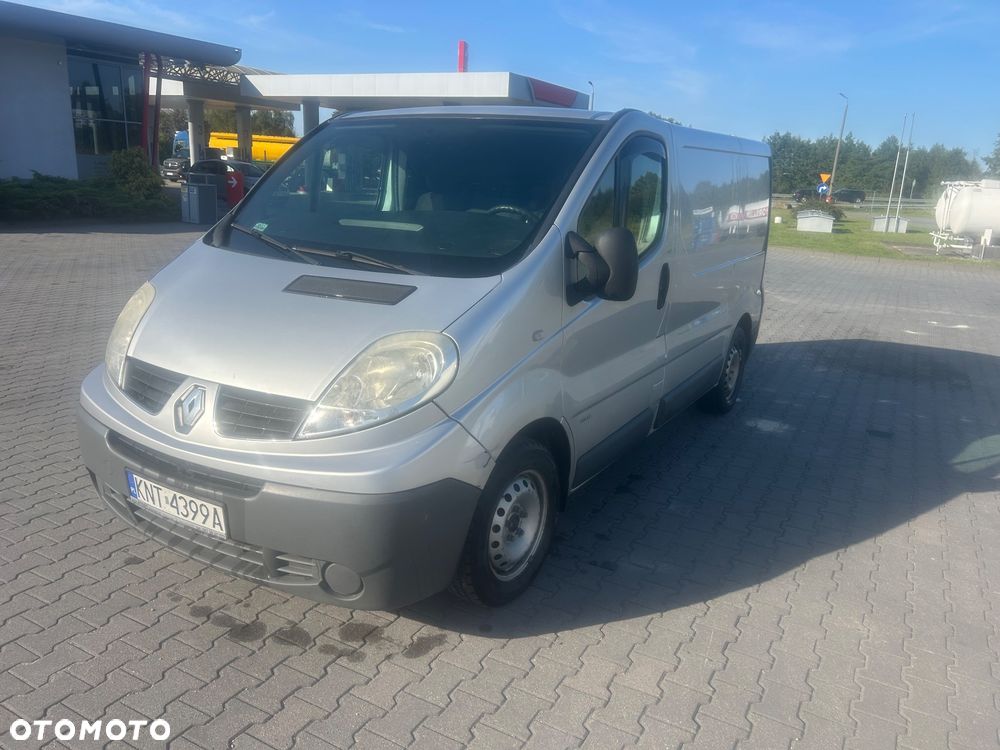 Renault Trafic - 1