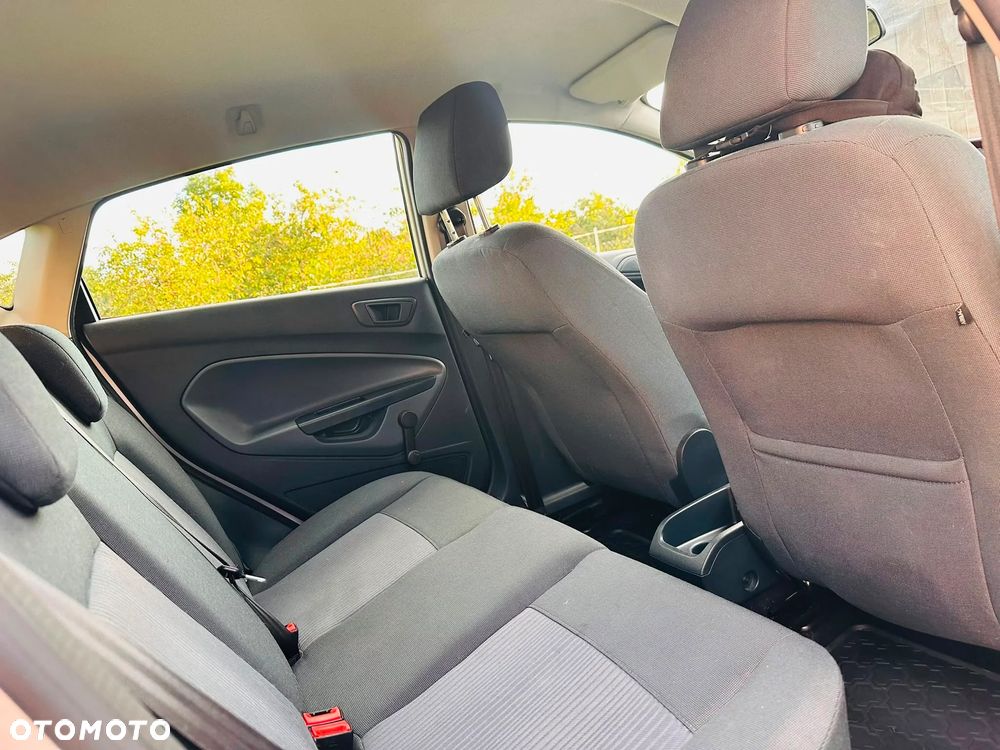 Ford Fiesta 1.4 Autom Trend - 7