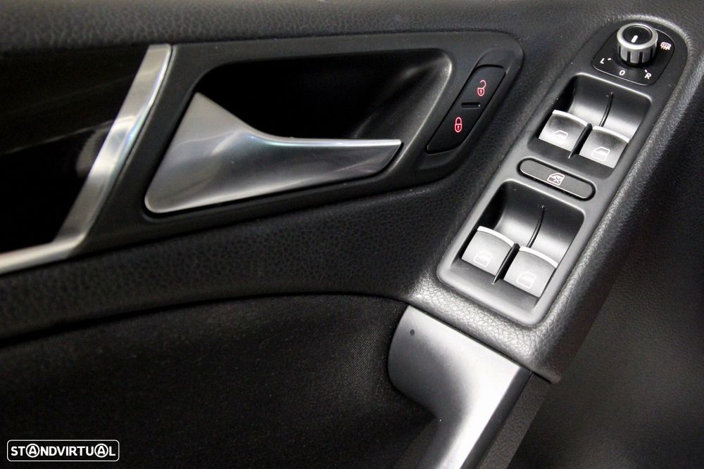 VW Golf 2.0 TSi GTI - 17