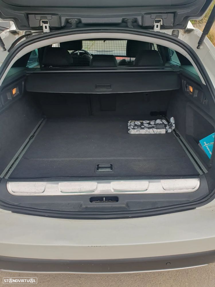 Peugeot 508 RXH 2.0 HDi Hybrid4 2-Tronic - 32