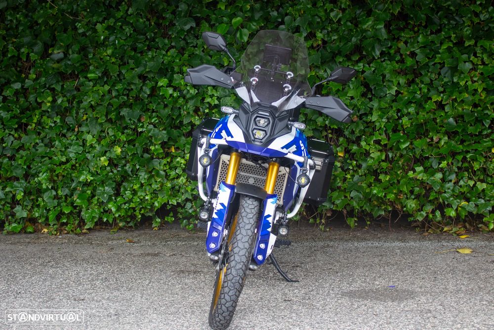 Suzuki DL Vstrom 800 DE - 2