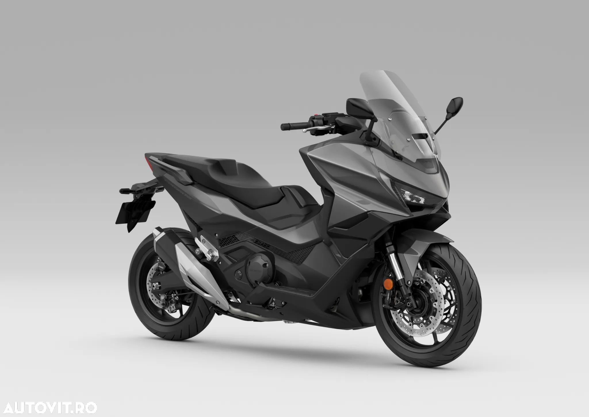 Honda Forza 750 - 1