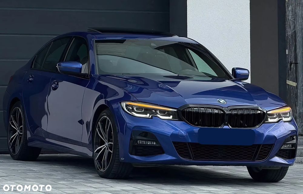BMW Seria 3 330i xDrive Edition M Sport Shadow - 1