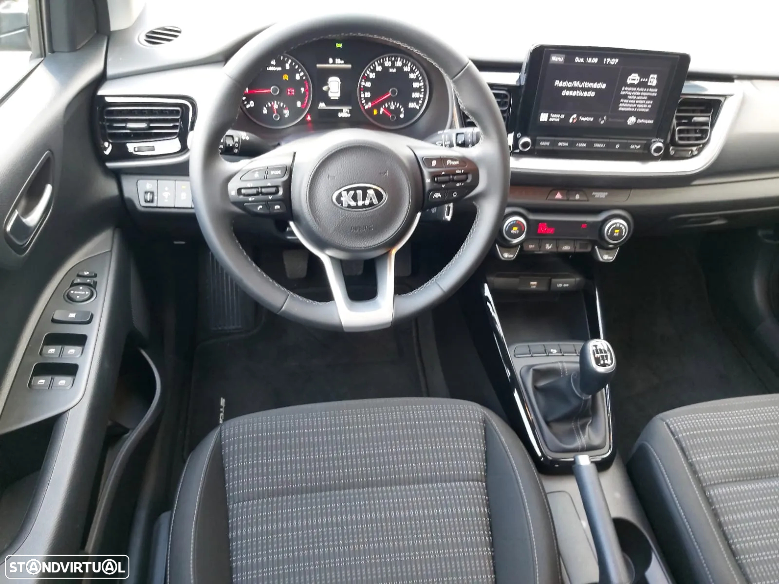 Kia Stonic 1.0 T-GDI Drive - 18