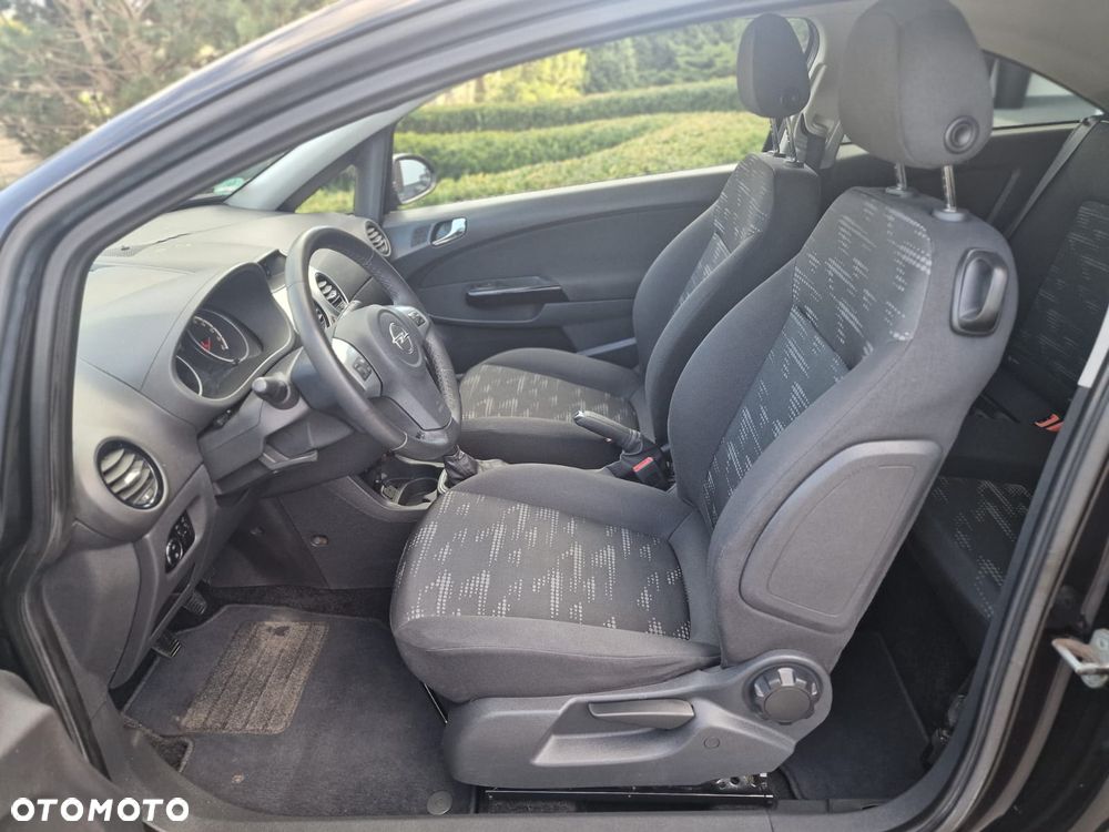 Opel Corsa 1.2 16V Enjoy - 16