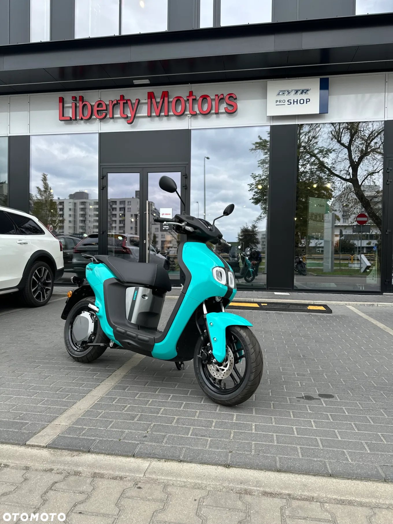 Yamaha Neos - 3