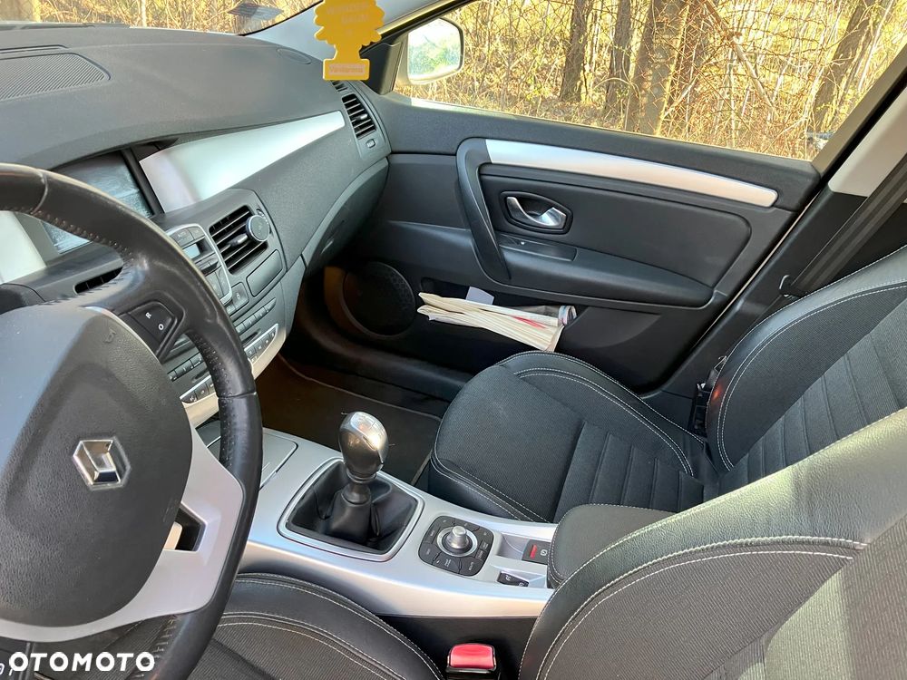 Renault Laguna Grandtour dCi 150 FAP Start-Stop Limited - 6