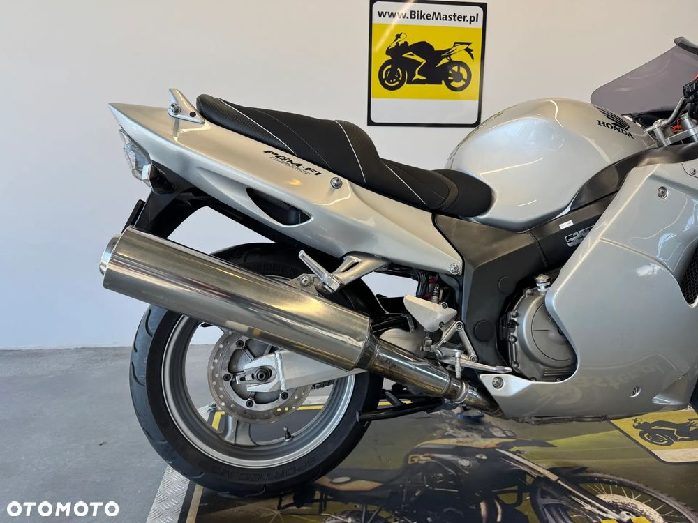 Honda CBR - 16