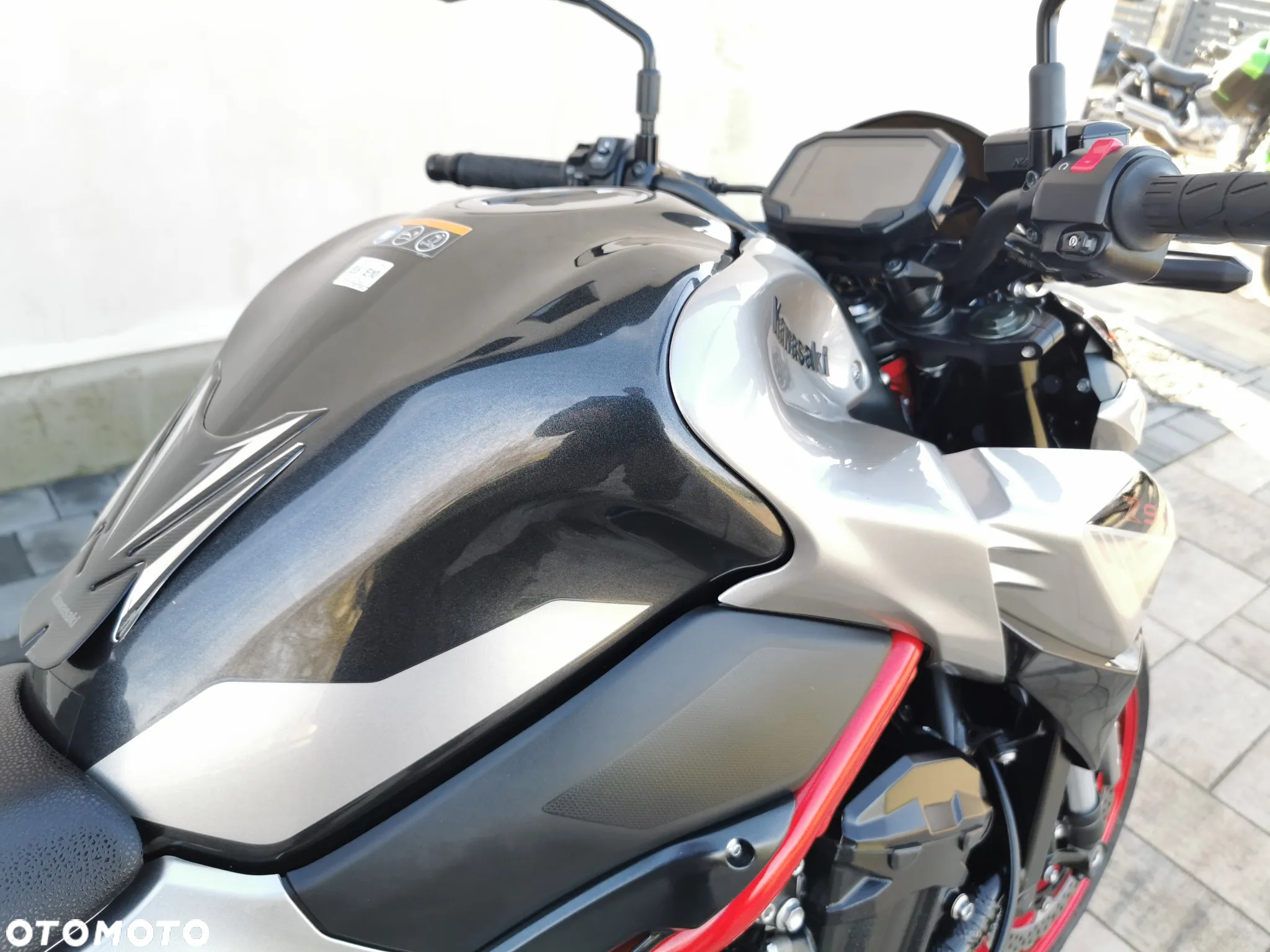 Kawasaki Z 900 - 10