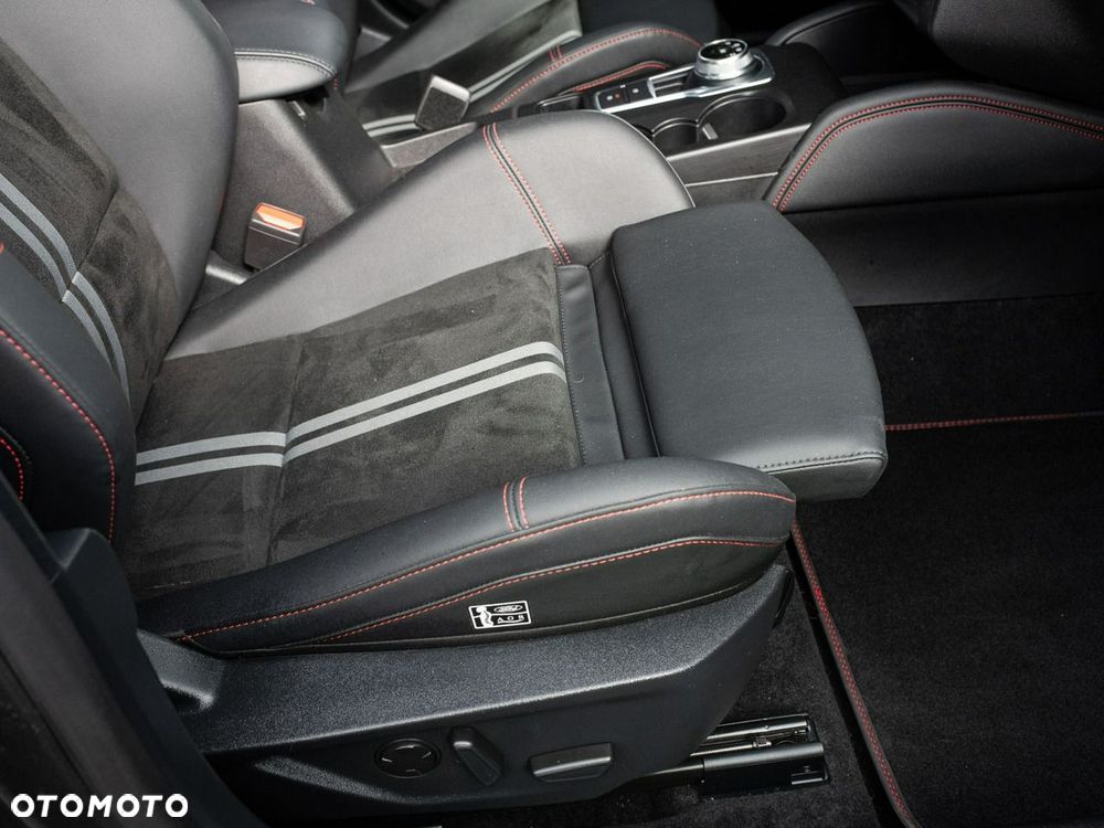Ford Focus - 28