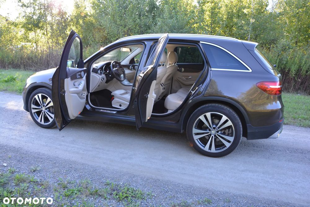 Mercedes-Benz GLC - 20