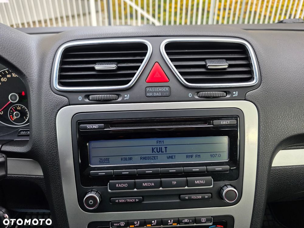 Volkswagen Scirocco 1.4 TSI DSG - 12