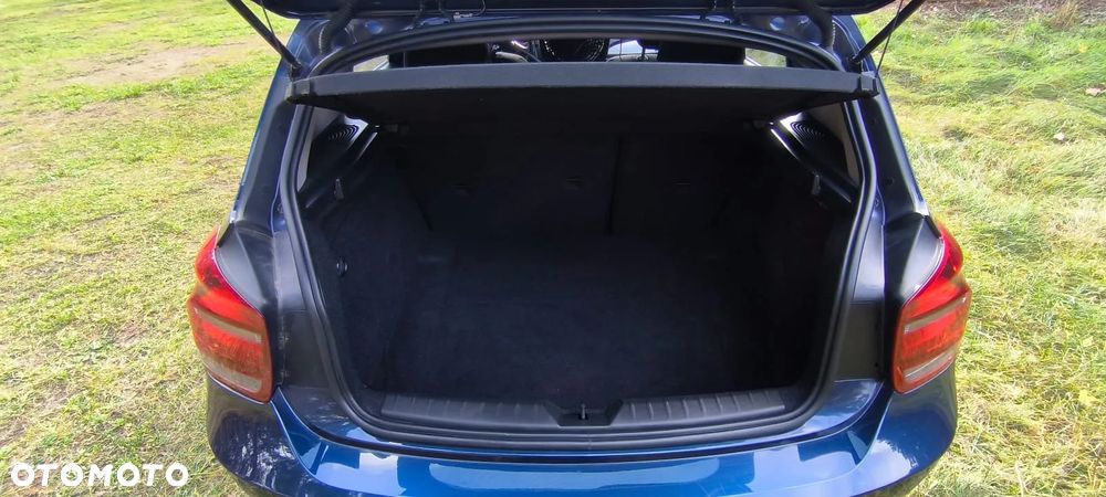 BMW Seria 1 116d - 12