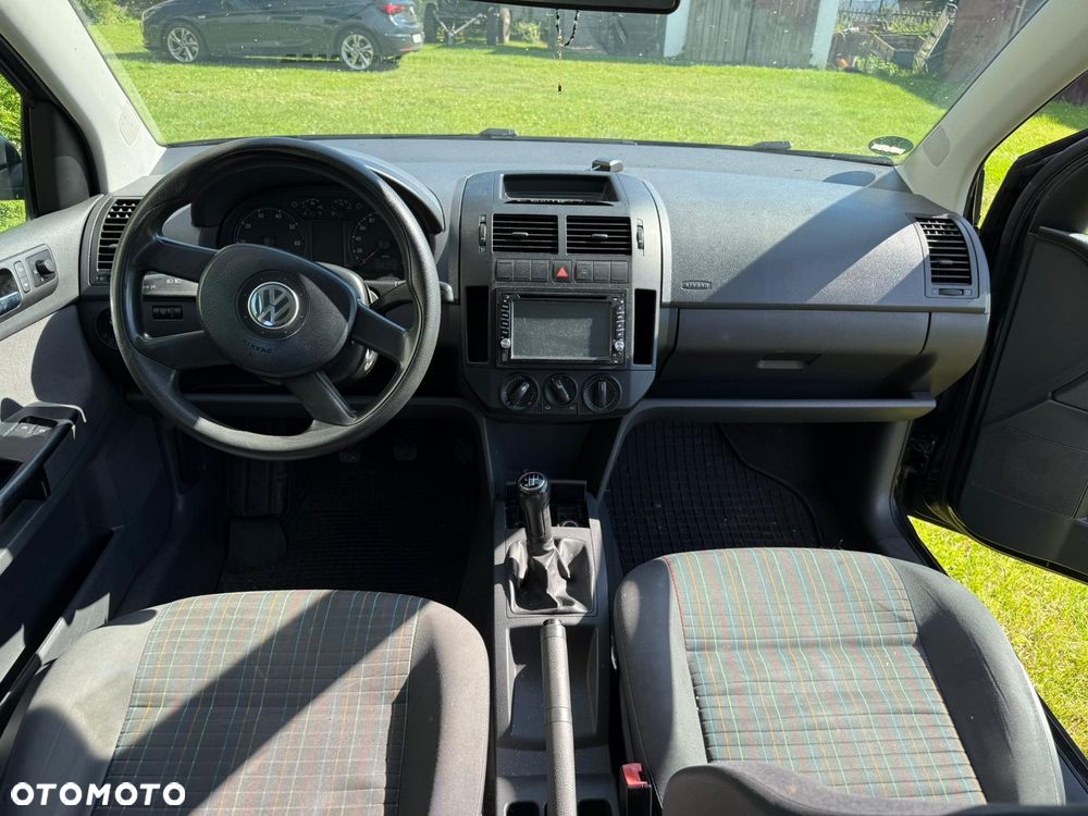 Volkswagen Polo 1.4 - 10