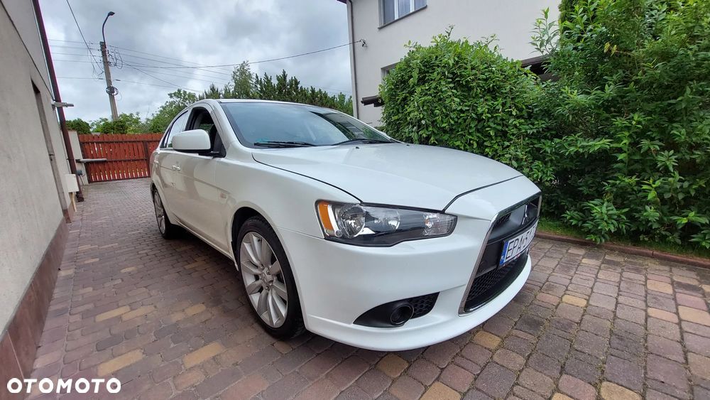 Mitsubishi Lancer