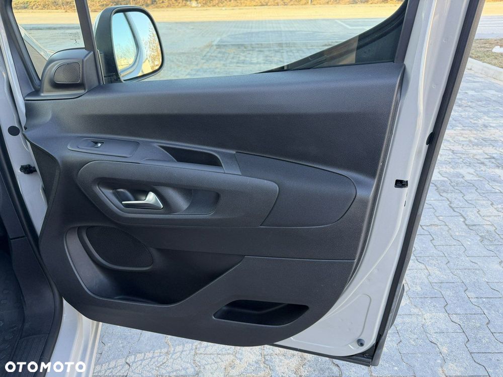 Opel Combo 1.5 CDTI Edition Plus S&S - 30