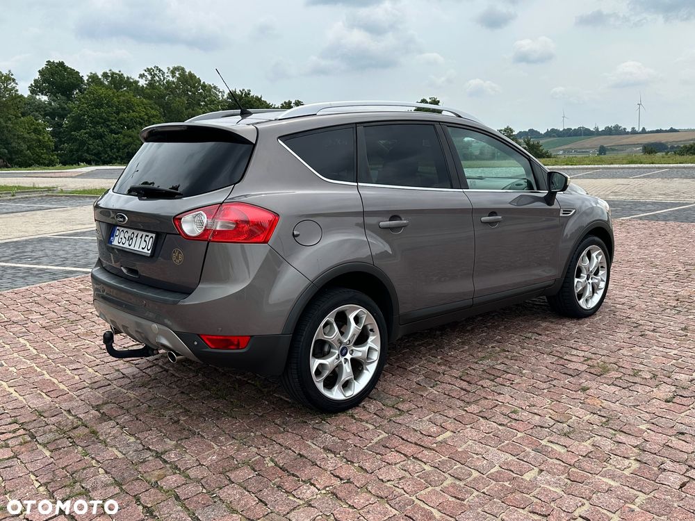 Ford Kuga 2.0 TDCi 4x4 Titanium - 21