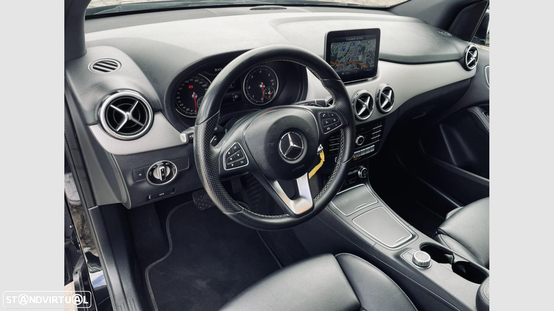 Mercedes-Benz B 200 d Urban Aut. - 9