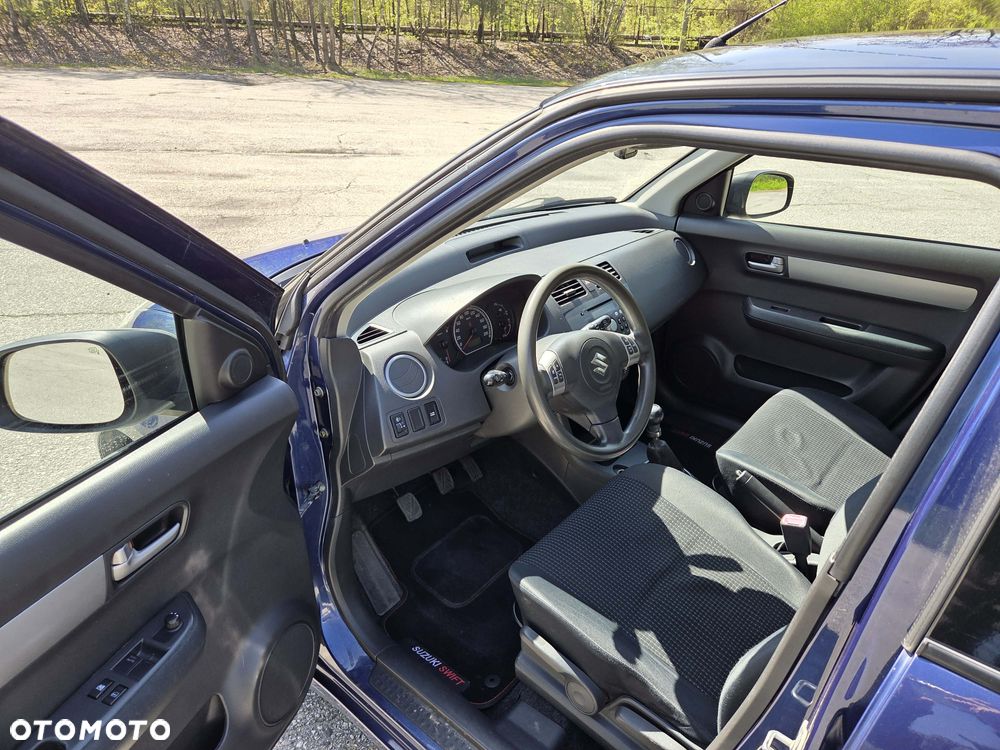 Suzuki Swift 1.3 Comfort - 5