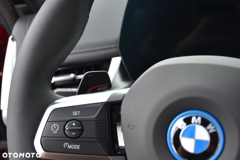BMW iX1 xDrive30 66.5kWh M Sport Edition - 21