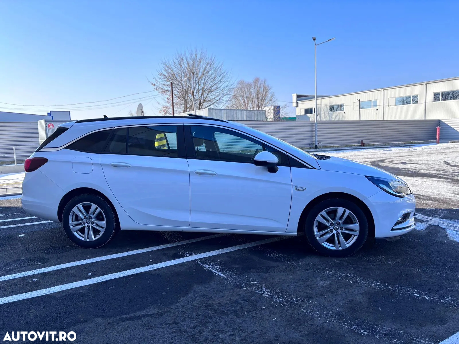 Opel Astra 1.6 CDTI Start/Stop Sports Tourer Active - 4